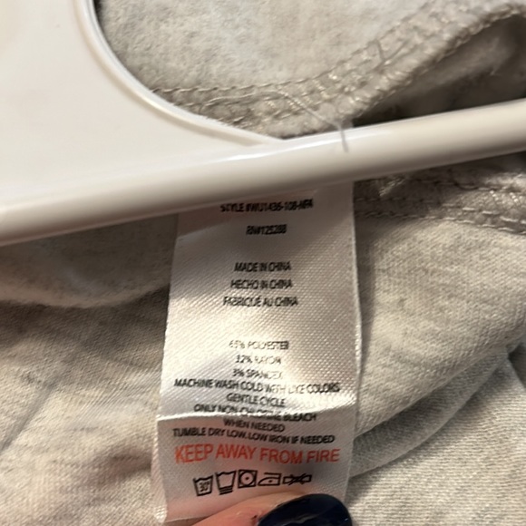 Merci Rae Dunn sweater - Picture 4 of 4